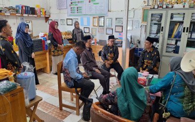TINGKATKAN AKURASI DATA, TIM KEMENAG LAKUKAN MONEV DI MTS TERPADU BERKAH