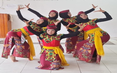 Pentas Seni MTs Terpadu Berkah Palangka Raya, Menyalurkan Kreativitas Siswa melalui Seni, Budaya, dan Nilai Islami