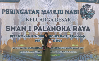 Langkah Penuh Inspirasi: Jessica Persembahkan Prestasi Puisi Islami untuk MTs Terpadu Berkah