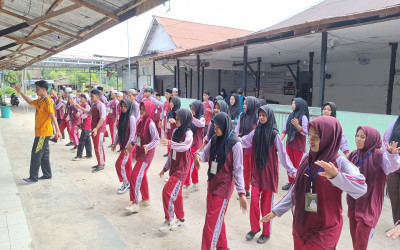 Semangat dan Kekompakan Warnai Ujian Praktik Senam Irama dan Senam Pramuka Kelas IX di MTs Terpadu Berkah Palangka Raya