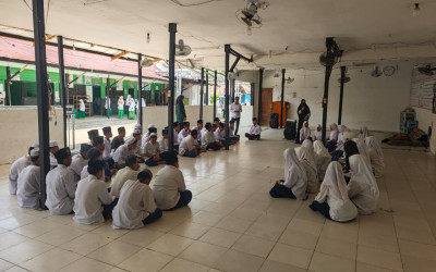 Rapat Persiapan Pensi Kelas 8: Wujudkan Kreativitas dan Kekompakan Siswa MTs Terpadu Berkah Palangkaraya