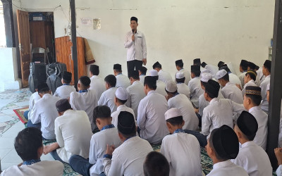 Menanamkan Karakter Islami Membangun Generasi Madrasah yang Berprestasi dan Berakhlak Mulia